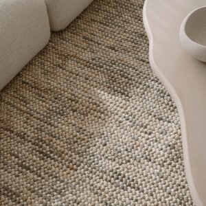 Premium Handwoven Area Rug (160x230cm)